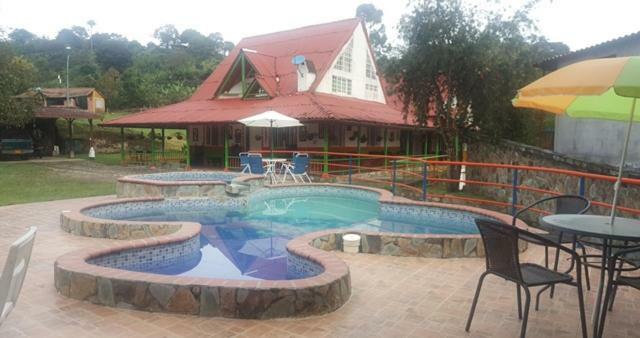 Ecohotel Colibri Salento Луна-Парк Экстерьер фото